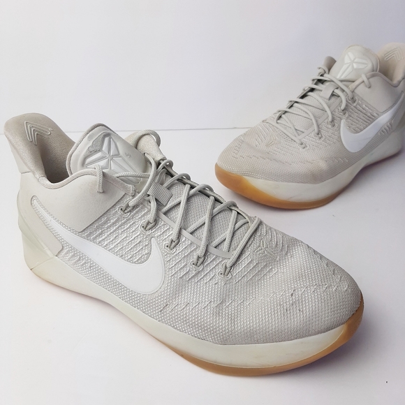 kobe bryant nike shoes womens